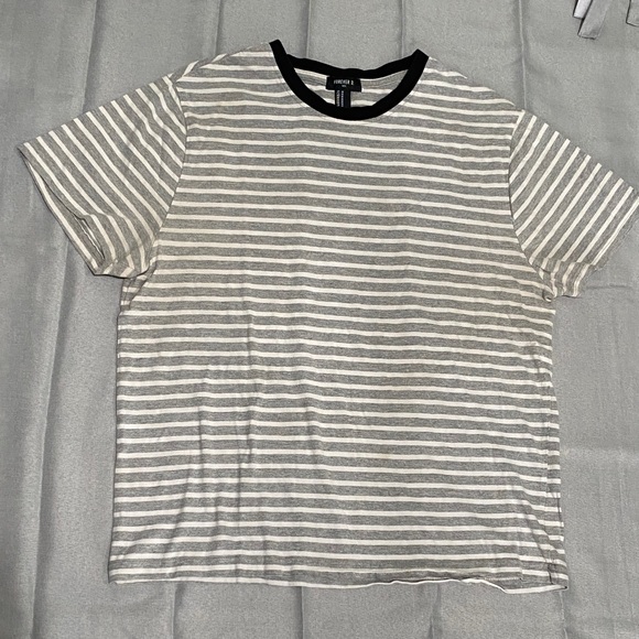 Forever 21 Other - Man Forever 21 Gray and White Striped Short Sleeve Tee M